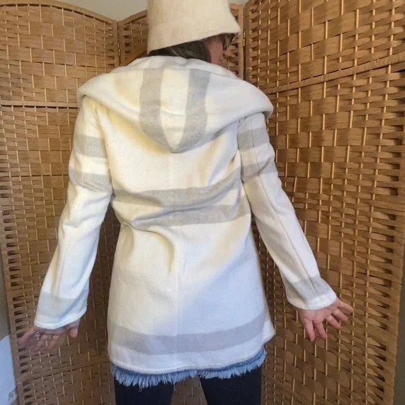 Lovestitch Wool Blend Hooded Coat - Picture 6 of 12